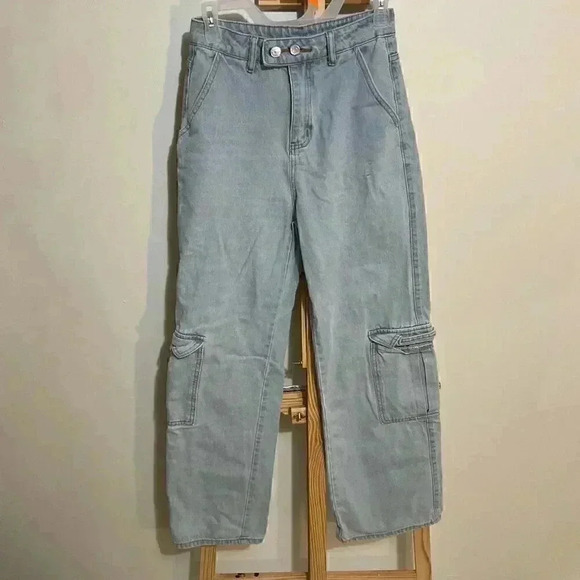 SHEIN XS cargo pants with imperfections - Picture 1 of 10